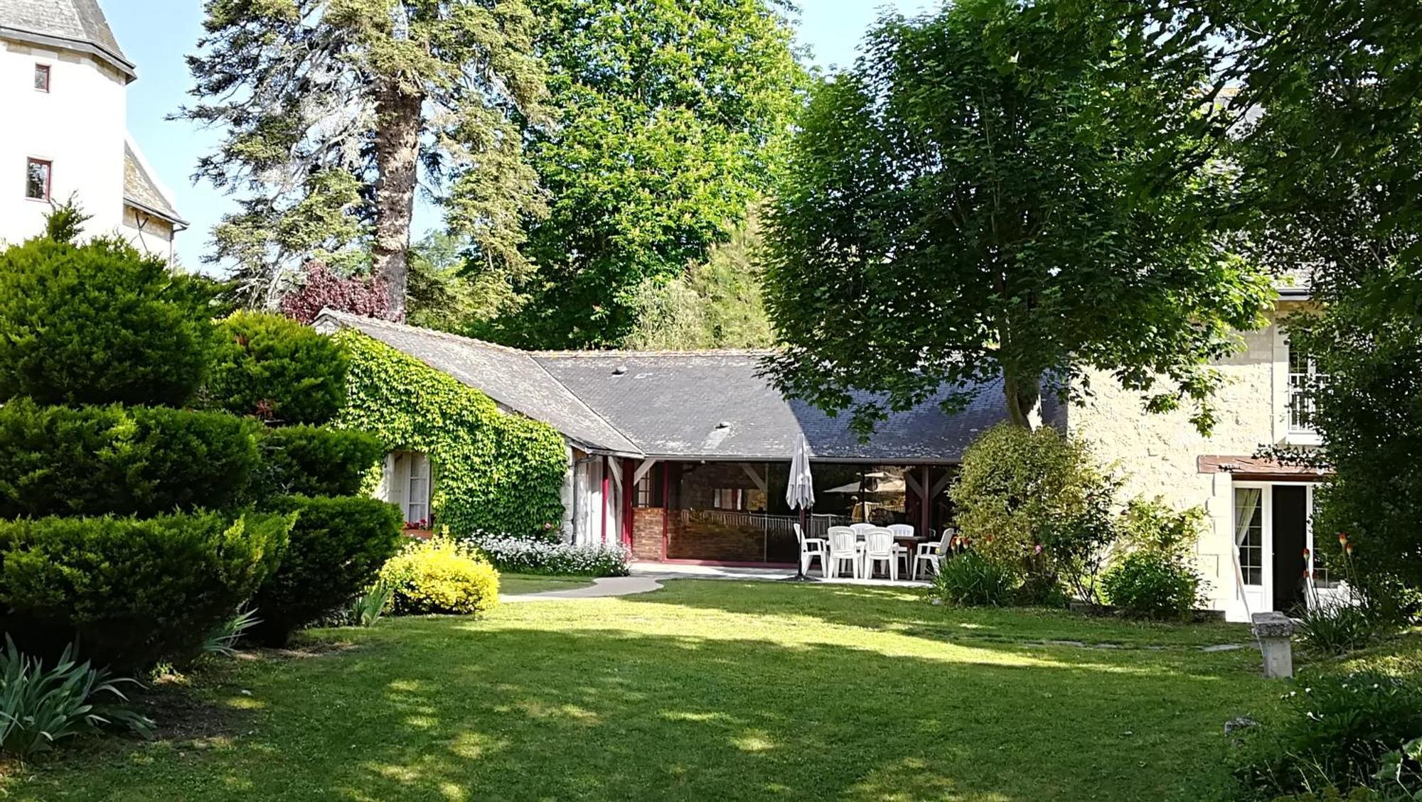 Manoir de l'Abbaye Bed & Breakfast Seuilly Dış mekan fotoğraf