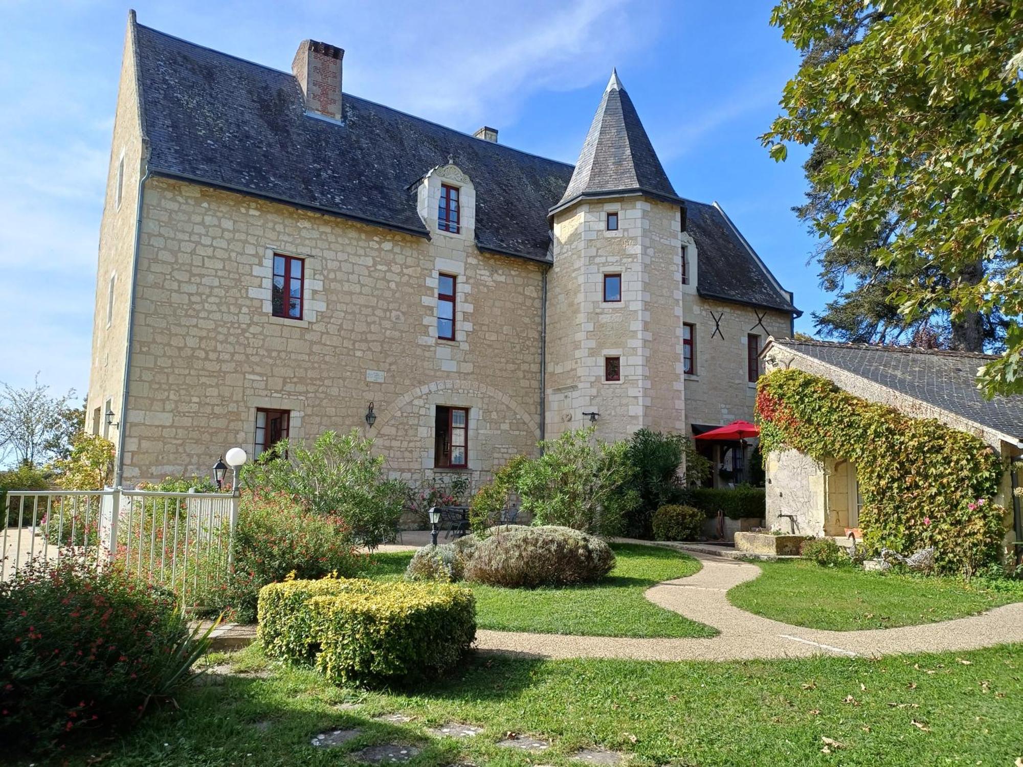 Manoir de l'Abbaye Bed & Breakfast Seuilly Dış mekan fotoğraf
