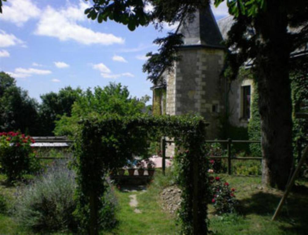 Manoir de l'Abbaye Bed & Breakfast Seuilly Dış mekan fotoğraf