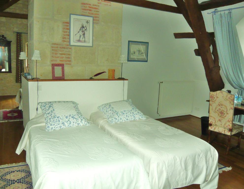 Manoir de l'Abbaye Bed & Breakfast Seuilly Oda fotoğraf